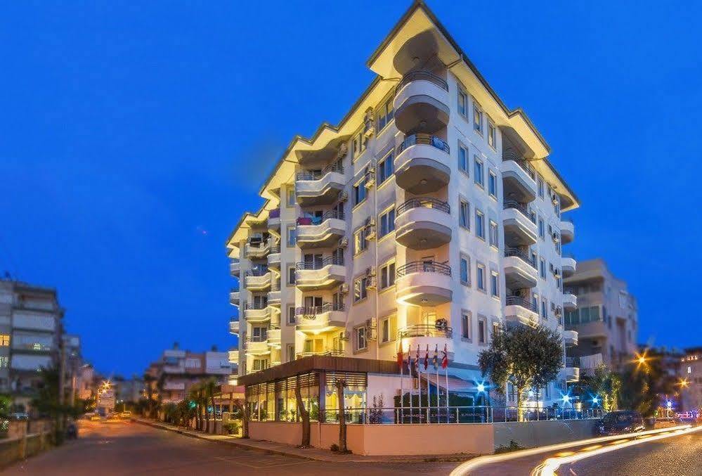Parador Suite Hotel Alanya Exterior foto